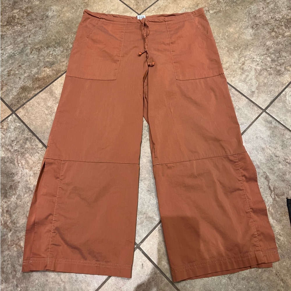 Burnt orange Be Present capri pants
